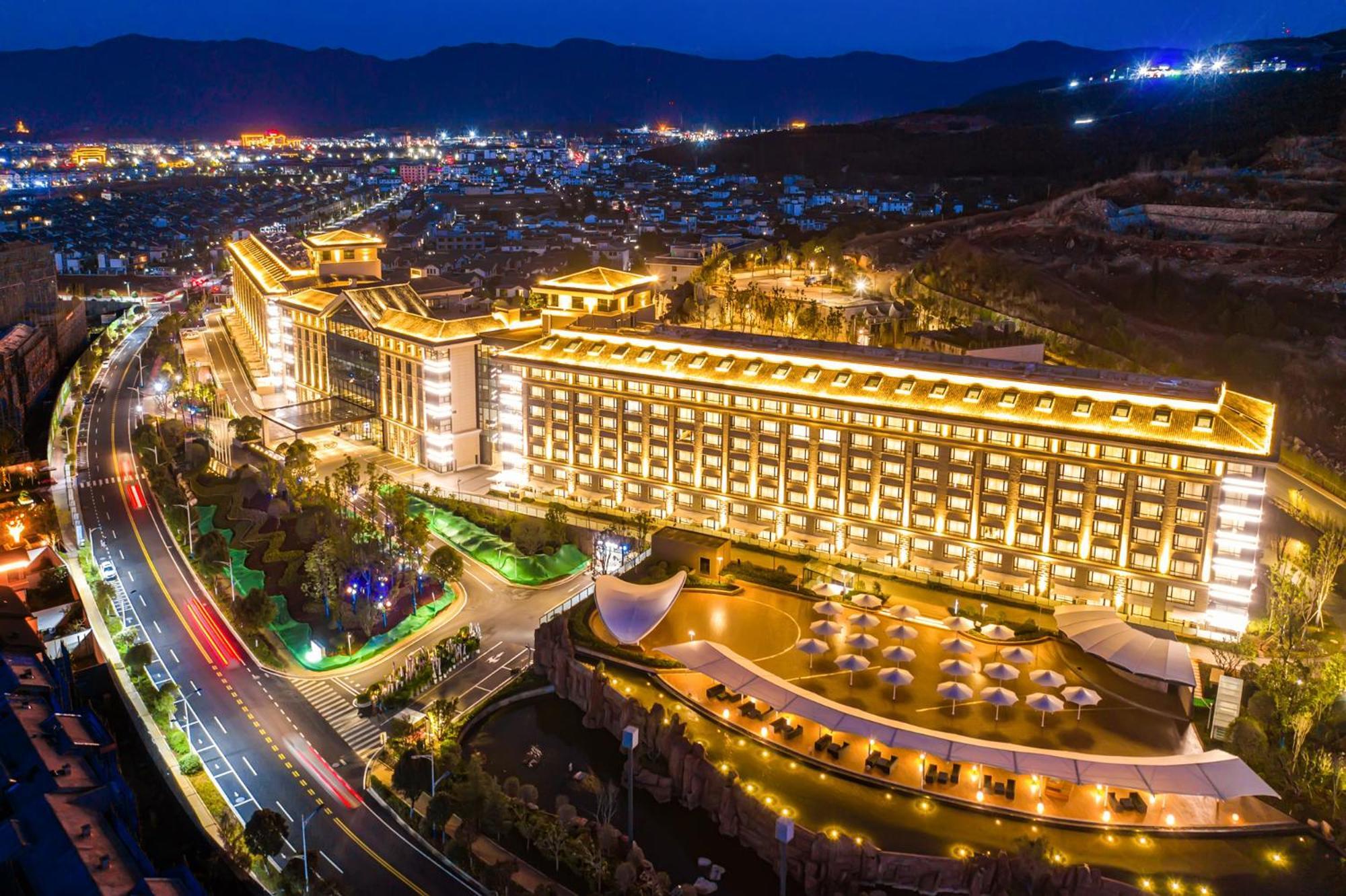 Hotel Hilton Lijiang Lijiang  Exterior foto