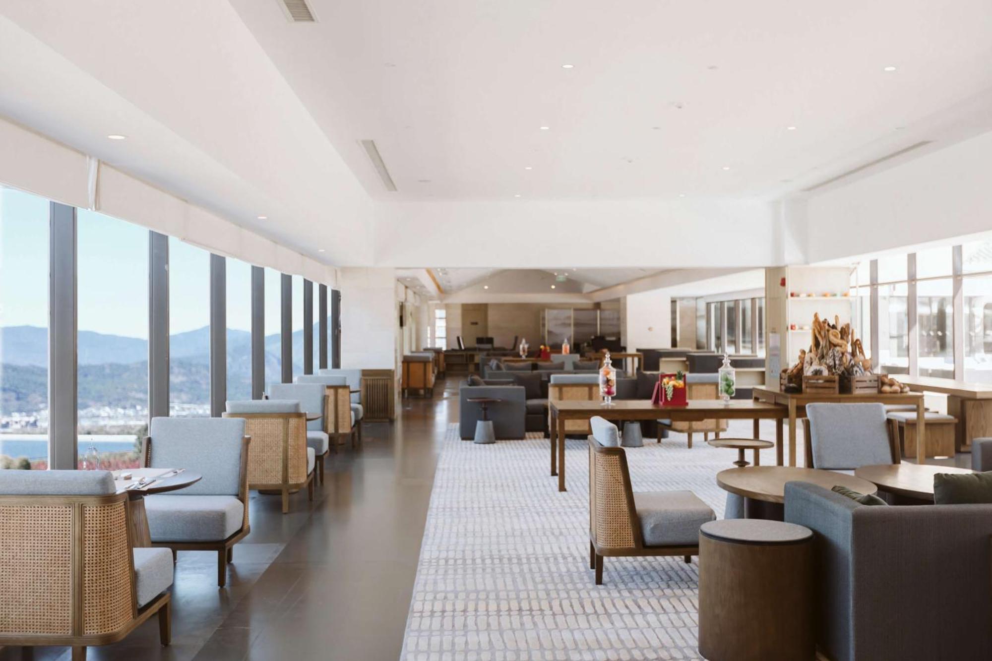 Hotel Hilton Lijiang Lijiang  Exterior foto